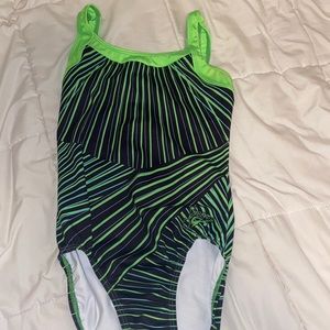 LIKE NEW GK SIMONE STRAPPY BACK LEOTARD
